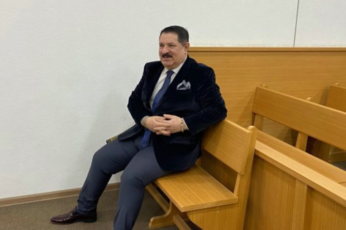 <p>Ağadadaş Ağayevin məhkəməsi:&nbsp;şahidlər ziddiyyətli ifadə verirlər</p>