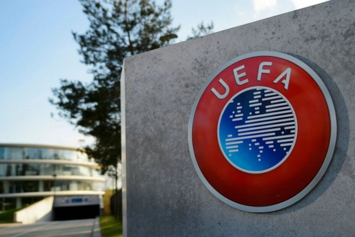<p>Azərbaycan UEFA reytinqində mövqeyini qoruyub</p>