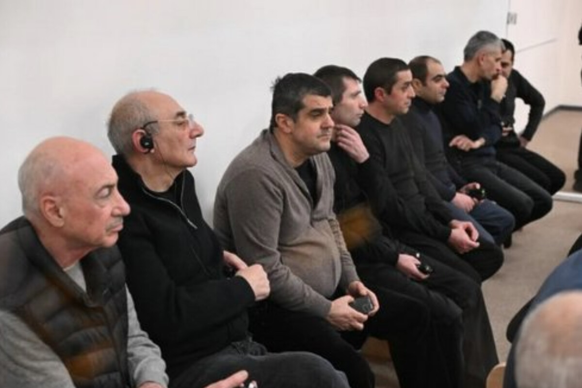 <p>Bakıda ağır cinayətlərdə ittiham olunan&nbsp;ermənilərin məhkəməsi davam edir</p>