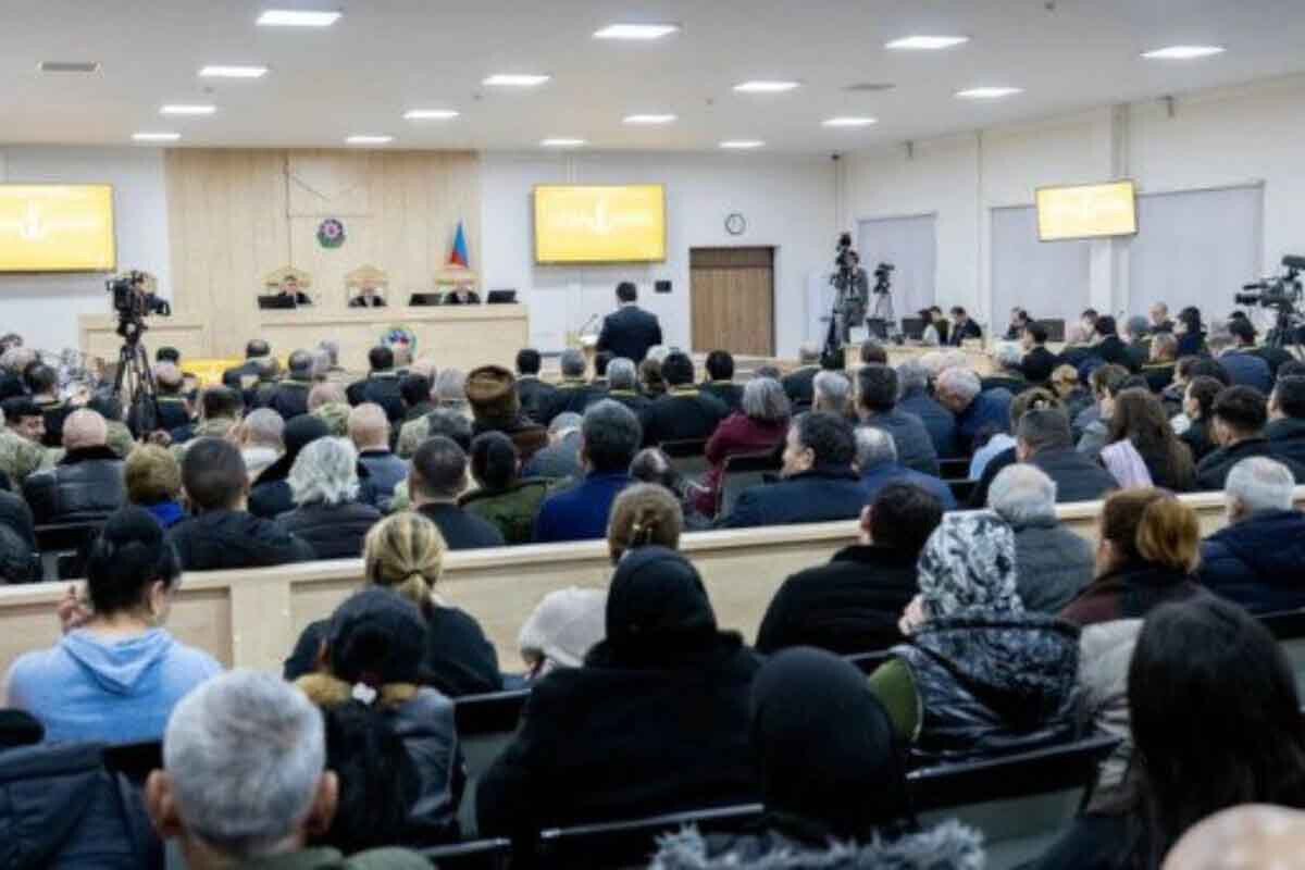 <p>Müharibə zamanı Azərbaycana 100 milyard&nbsp;manatdan çox maddi ziyan dəyib</p>