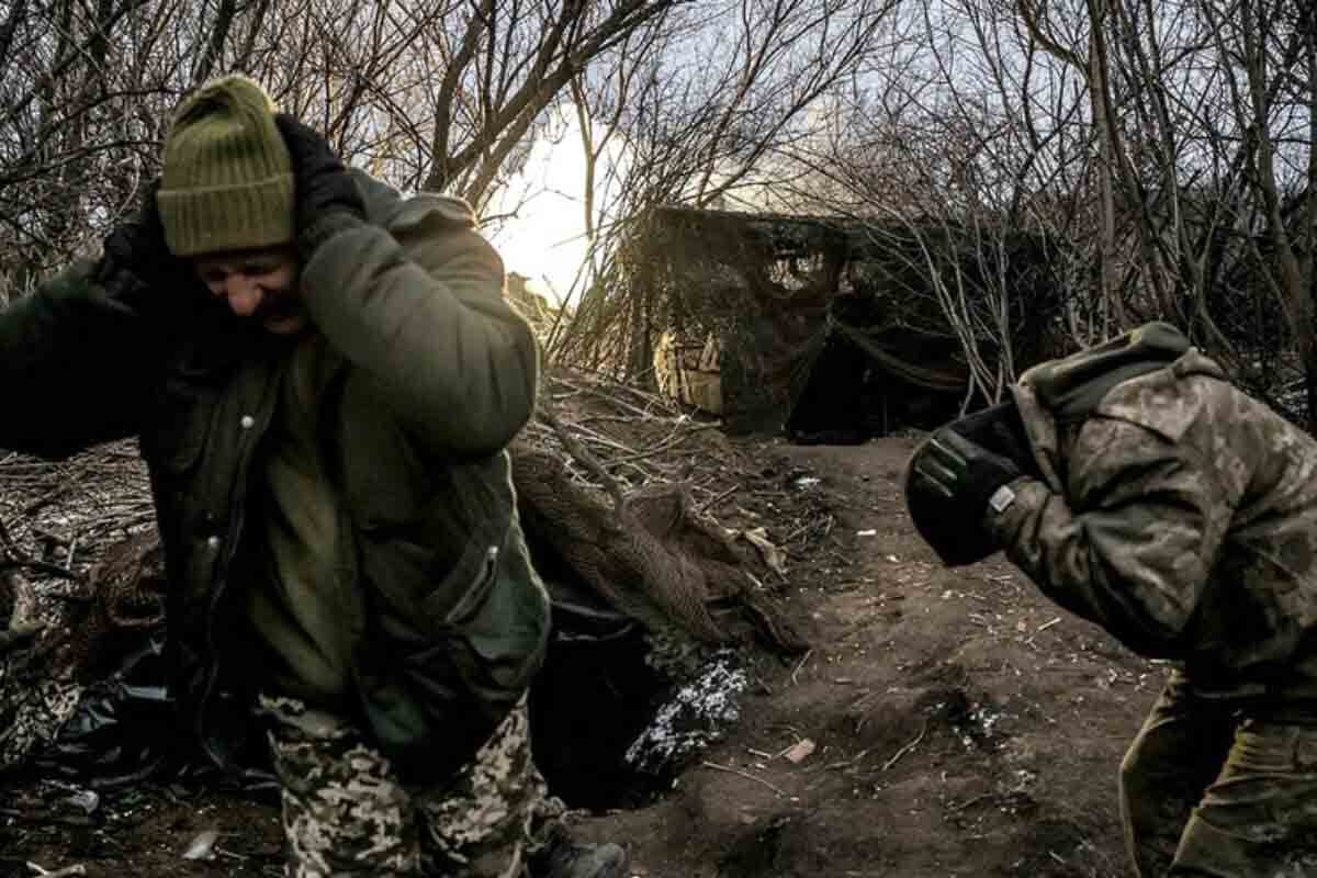 <p>Ukrayna münaqişə zamanı 700 min insan itirib</p>