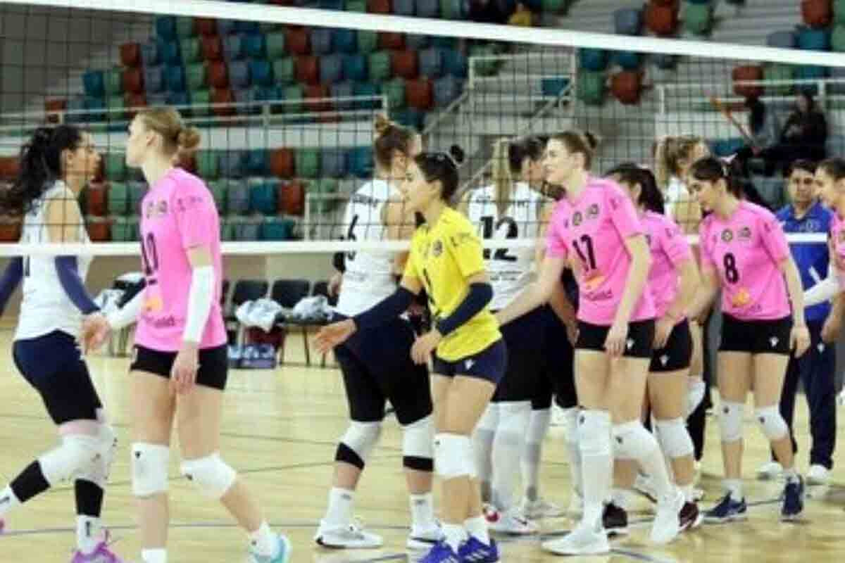 <p>Kişi voleybolçular 12-ci, qadınlarsa 13-cü tura çıxacaqlar</p>