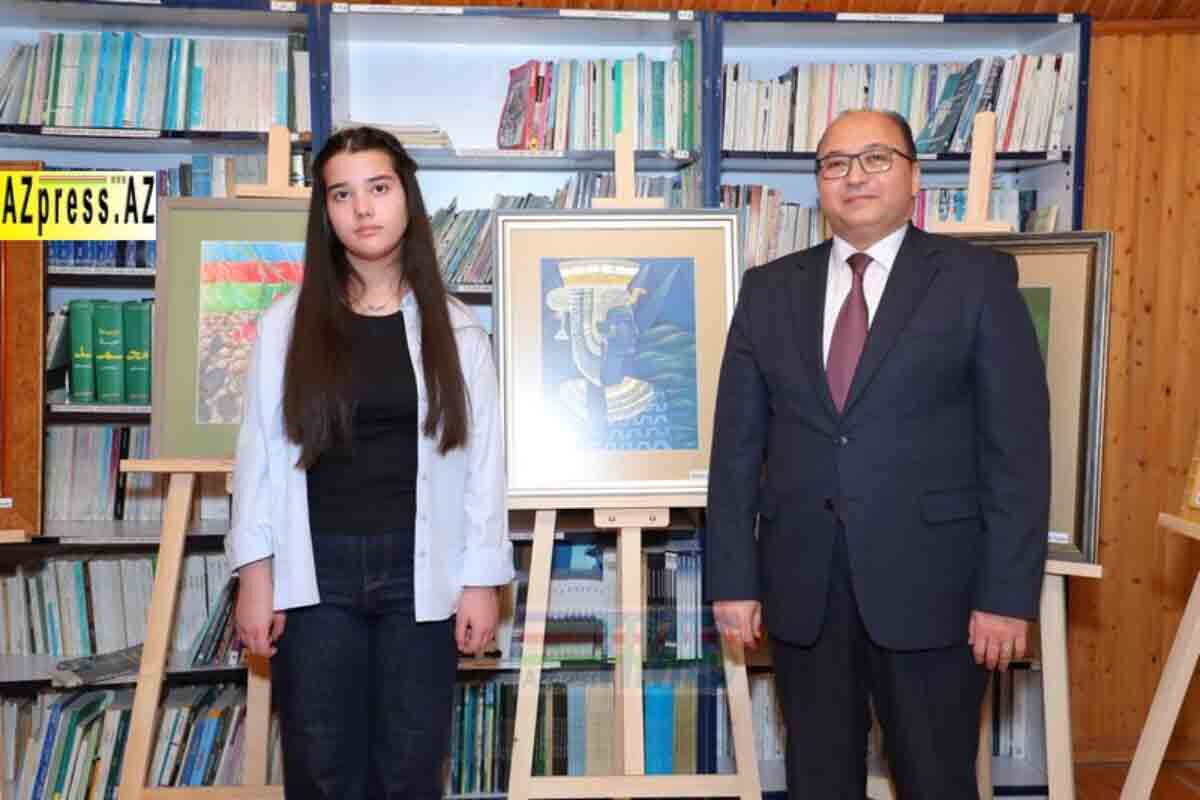 <p>Azərbaycan və Misirə aid rəsm əsərlərinin sərgisi keçirildi</p>