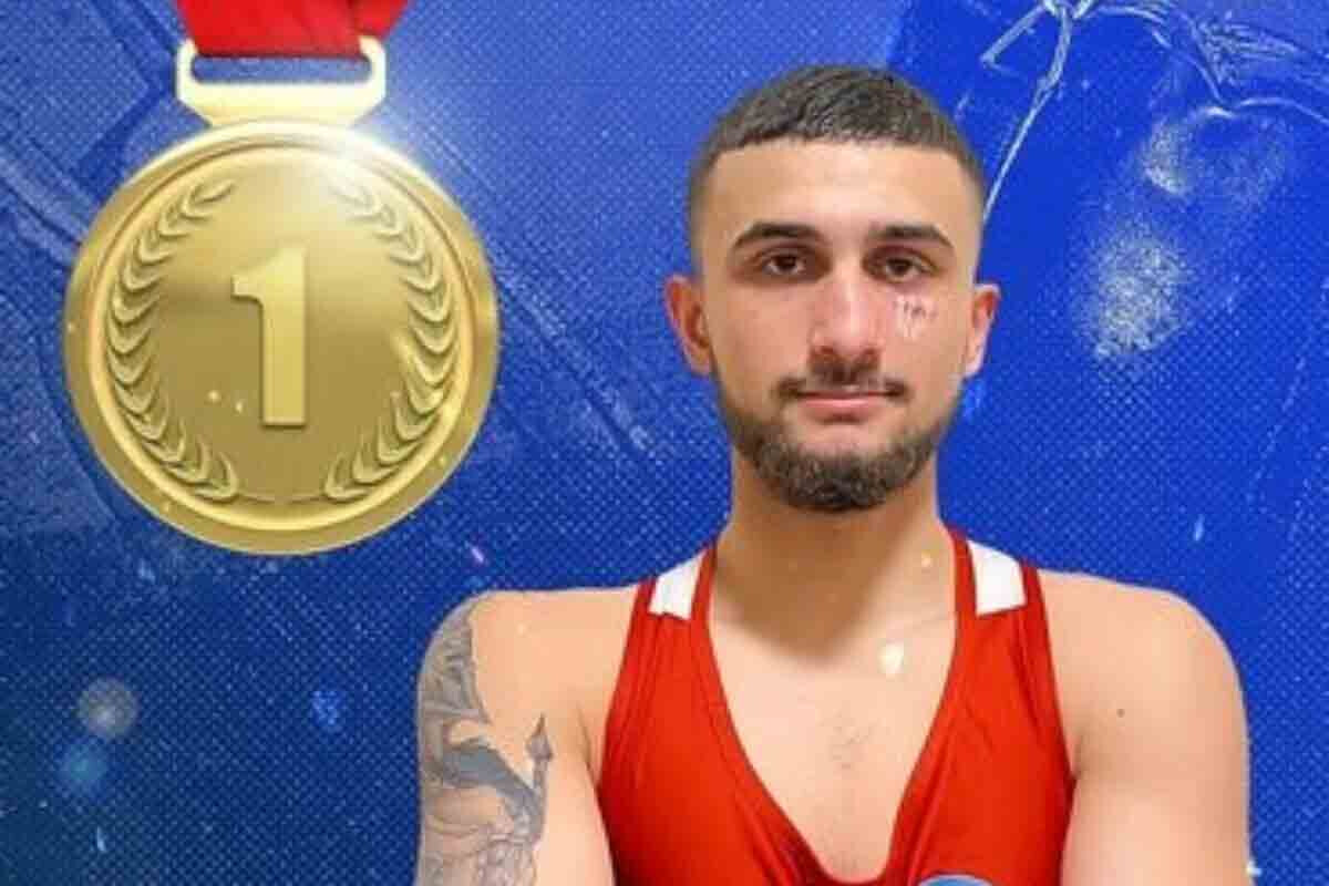 <p>Boksçularımız Macarıstan turnirindən 3 medalla dönüblər</p>