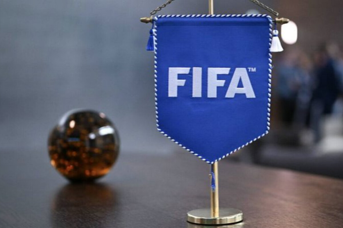 <p>FIFA Leonun Klublararası Dünya Çempionatından&nbsp;kənarlaşdırıldığını açıqlayıb</p>