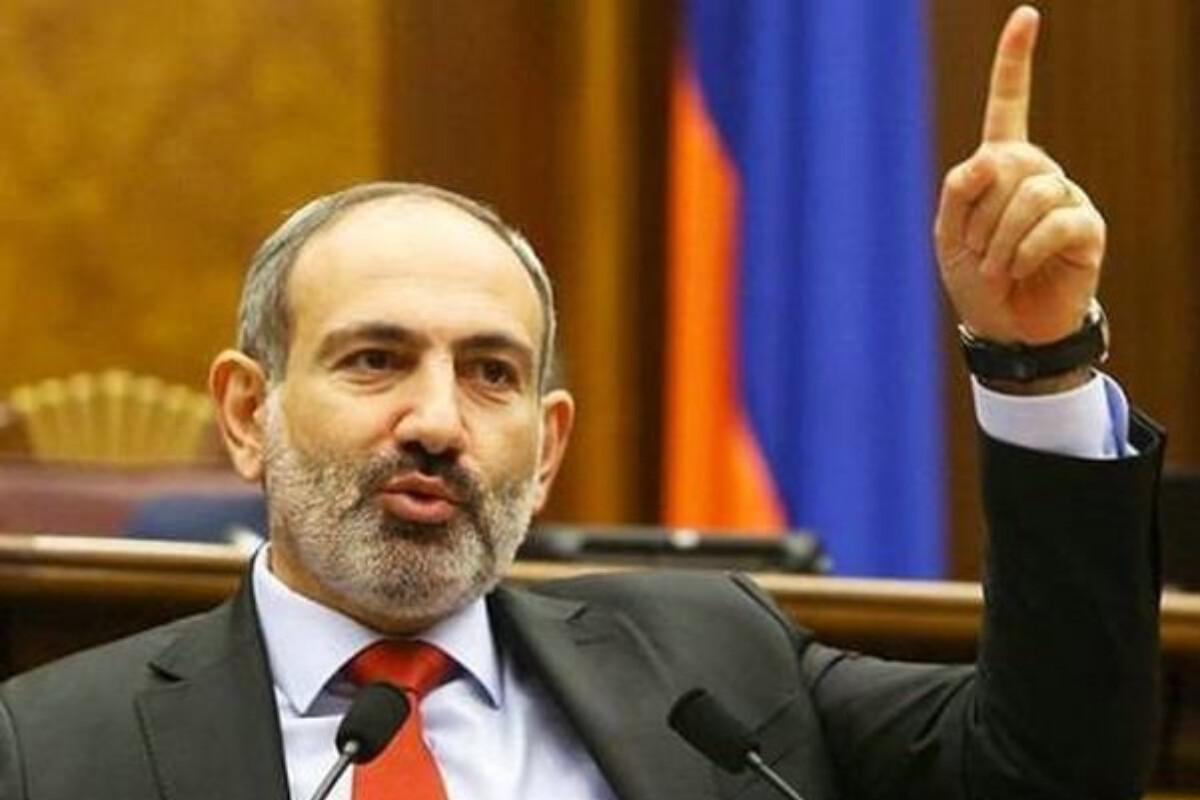 <p>Nikol Paşinyan Ermənistanın keçmiş prezidentlərini hədələyib</p>
