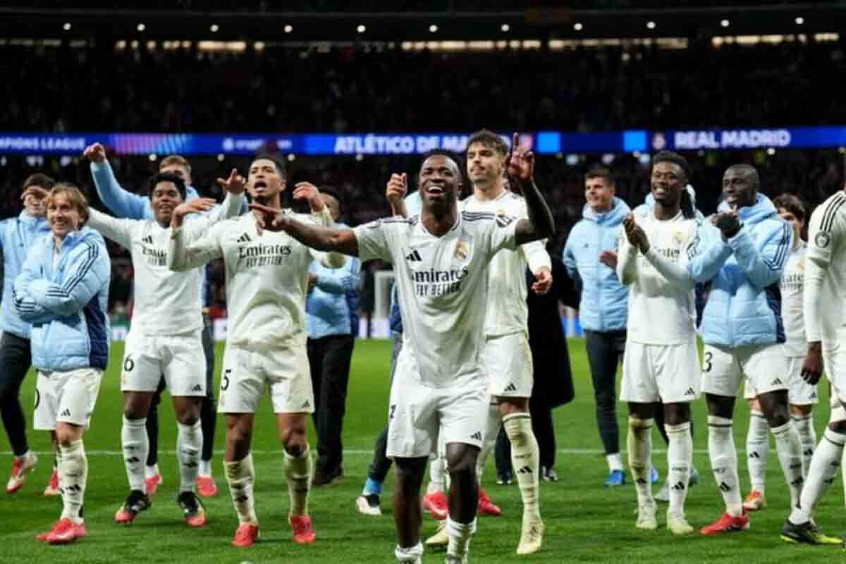 <p>UEFA bu futbolçulara qarşı iş açır</p>