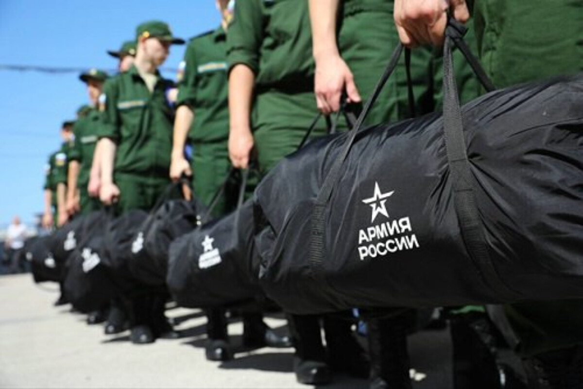 <p>Putin son 14 ilin ən böyük hərbi çağırışını elan edib</p>