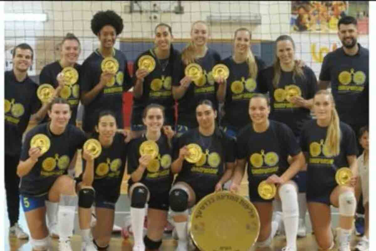 <p>Qadın voleybol yığmamızın üzvü Marqarita&nbsp;Stepanenko İsrail çempionudur&nbsp;</p>

<p>&nbsp;</p>