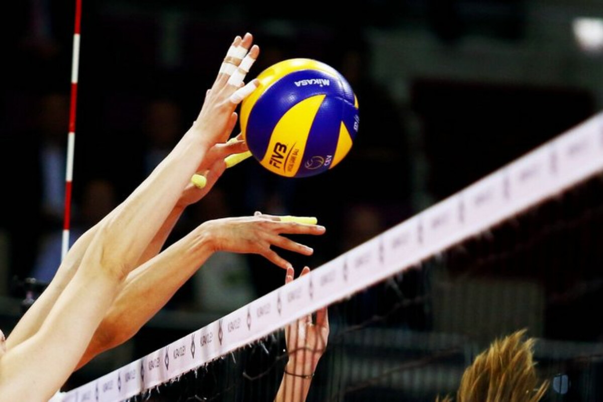 <p>Qadın voleybolçular arasında Azərbaycan Premyer&nbsp;Liqasının çempionu müəyyənləşib</p>