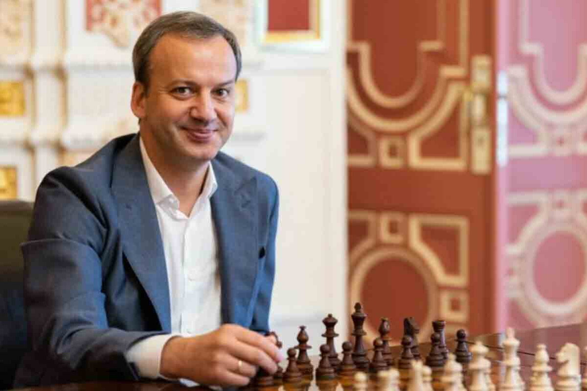 <p>FİDE prezidenti Baku Open 2025-in açılışında&nbsp;Azərbaycanda şahmatın inkişafını yüksək qiymətləndirib</p>