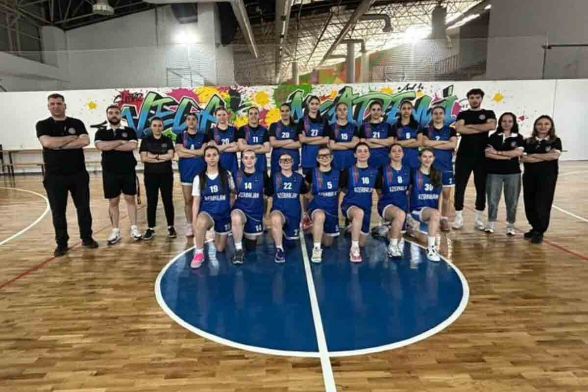 <p>Azərbaycan Ankaranı seçdi</p>