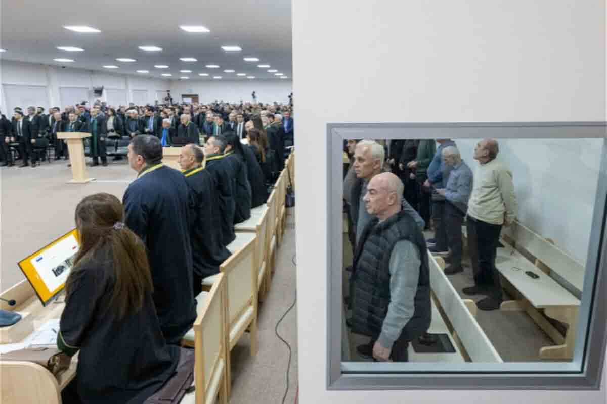 <p>Bakıda hərbi cinayətlərdə ittiham olunan ermənilərin&nbsp;məhkəməsi davam edir</p>