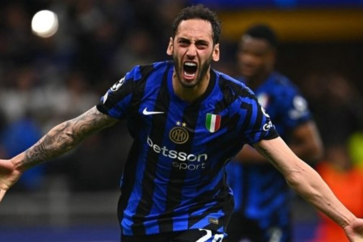 <p>UEFA Çempionlar Liqasının 2024/2025 mövsümünün&nbsp;ilk finalçısı müəyyənləşib</p>