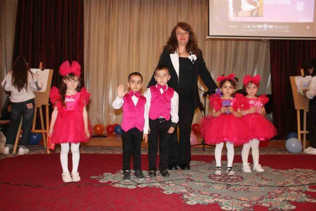 <p>Uşaq yazıçısı Gülzar İbrahimova Gəncə-Daşkəsən regionunun oxucuları ilə görüşləri keçirildi</p>