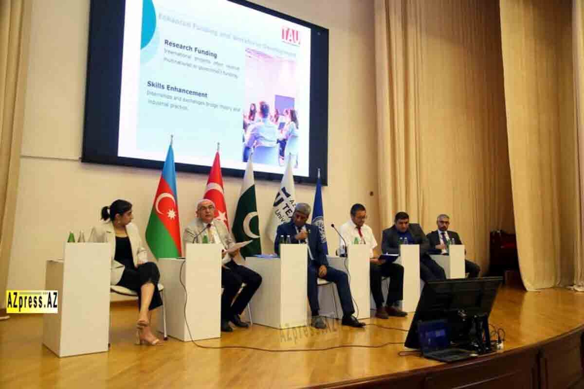 <p>AzTU daha bir beynəlxalq tədbirə ev sahibliyi etdi</p>