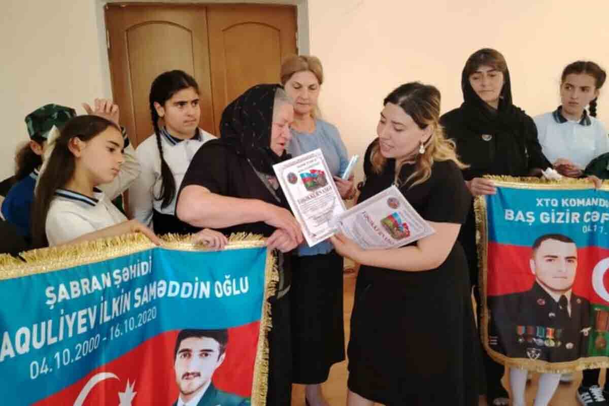 <p>Şabran rayon Uşaq Kitabxanasında kitab təqdimatı olub</p>