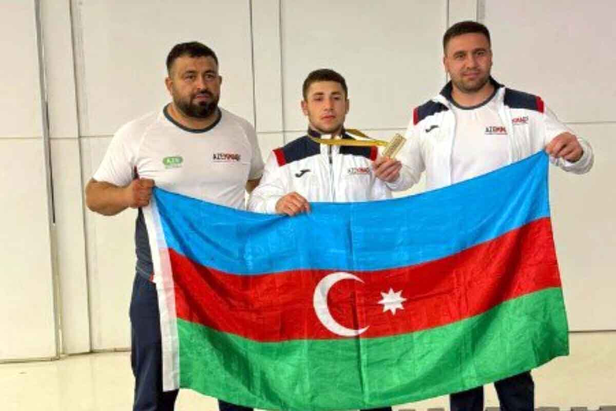 <p>Azərbaycan MMA komandası Braziliyada keçirilən dünya çempionatında rekorda imza atıb</p>