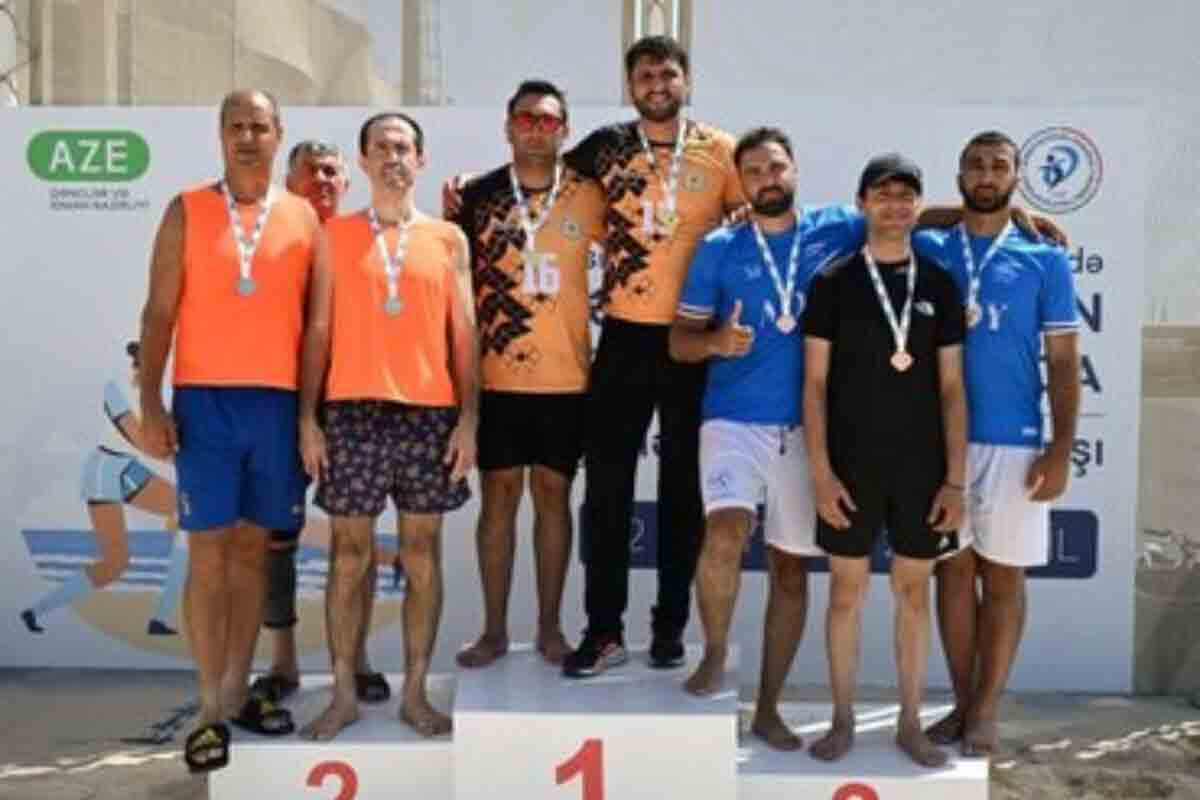 <p>FİN çimərlik voleybolunda dubl edib</p>