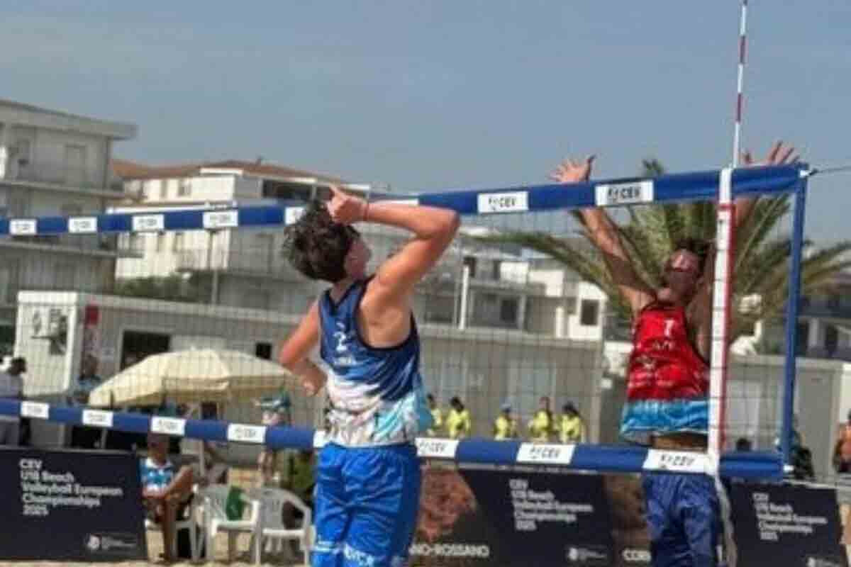 <p>U-18 mili komandalarımız AÇ-da mübarizəyə başlayıb</p>