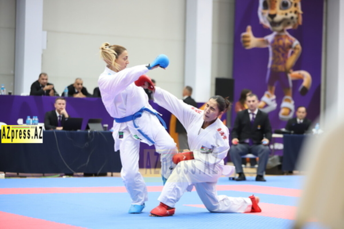 <p>3 karateçimiz qızıl medal qazanıb</p>