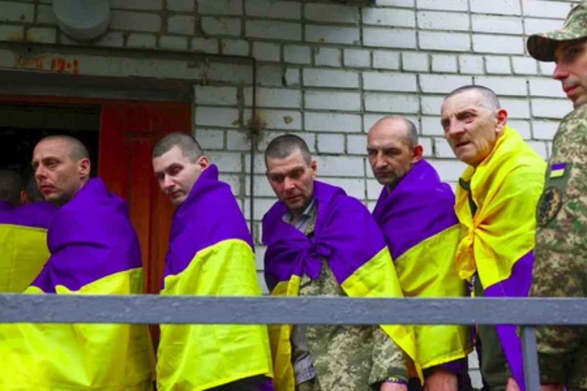 <p>Kiyev və Moskva mübadilə üçün şəxslərin siyahıları&nbsp;barədə razılığa gəliblər</p>