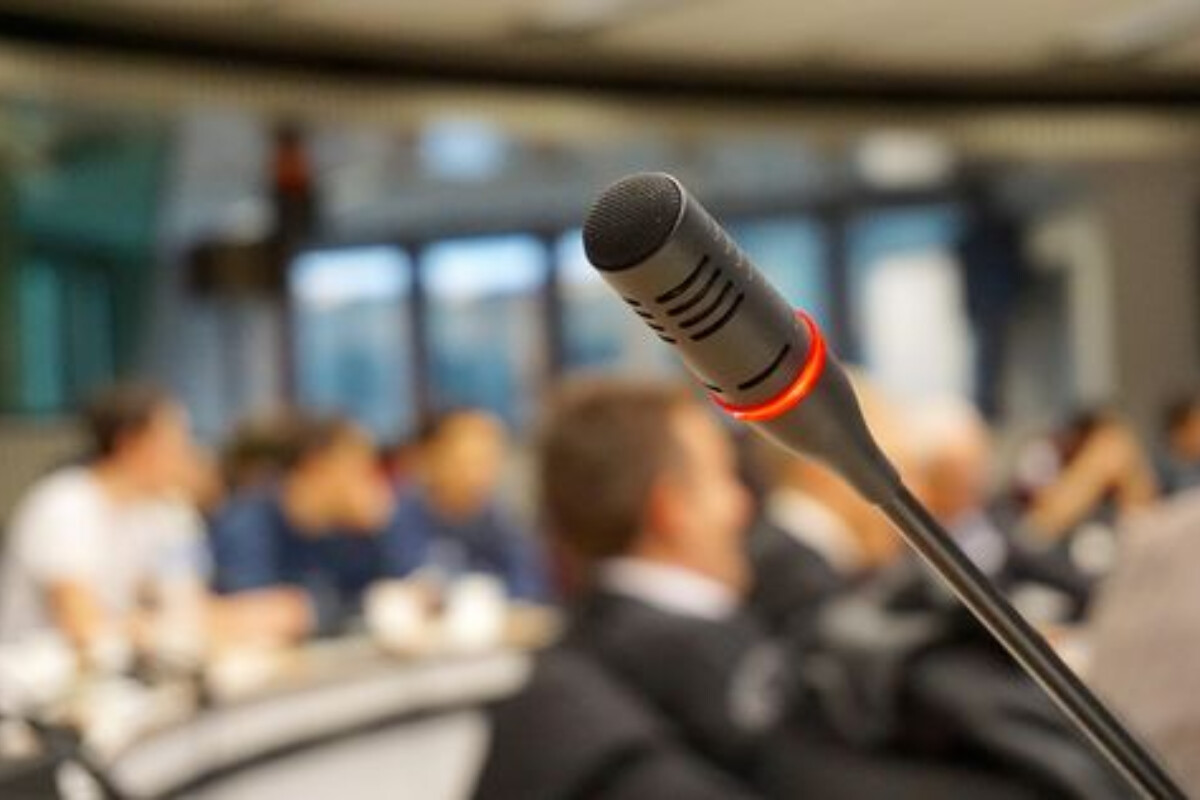 <p>İsraildə jurnalistlə fəal arasında münaqişə ictimai fazaya keçib</p>