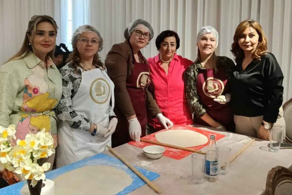 <p>Ольга Пиневич, супруга посла Болгарии, приняла участие в уникальном мероприятии с представителями посольства</p>