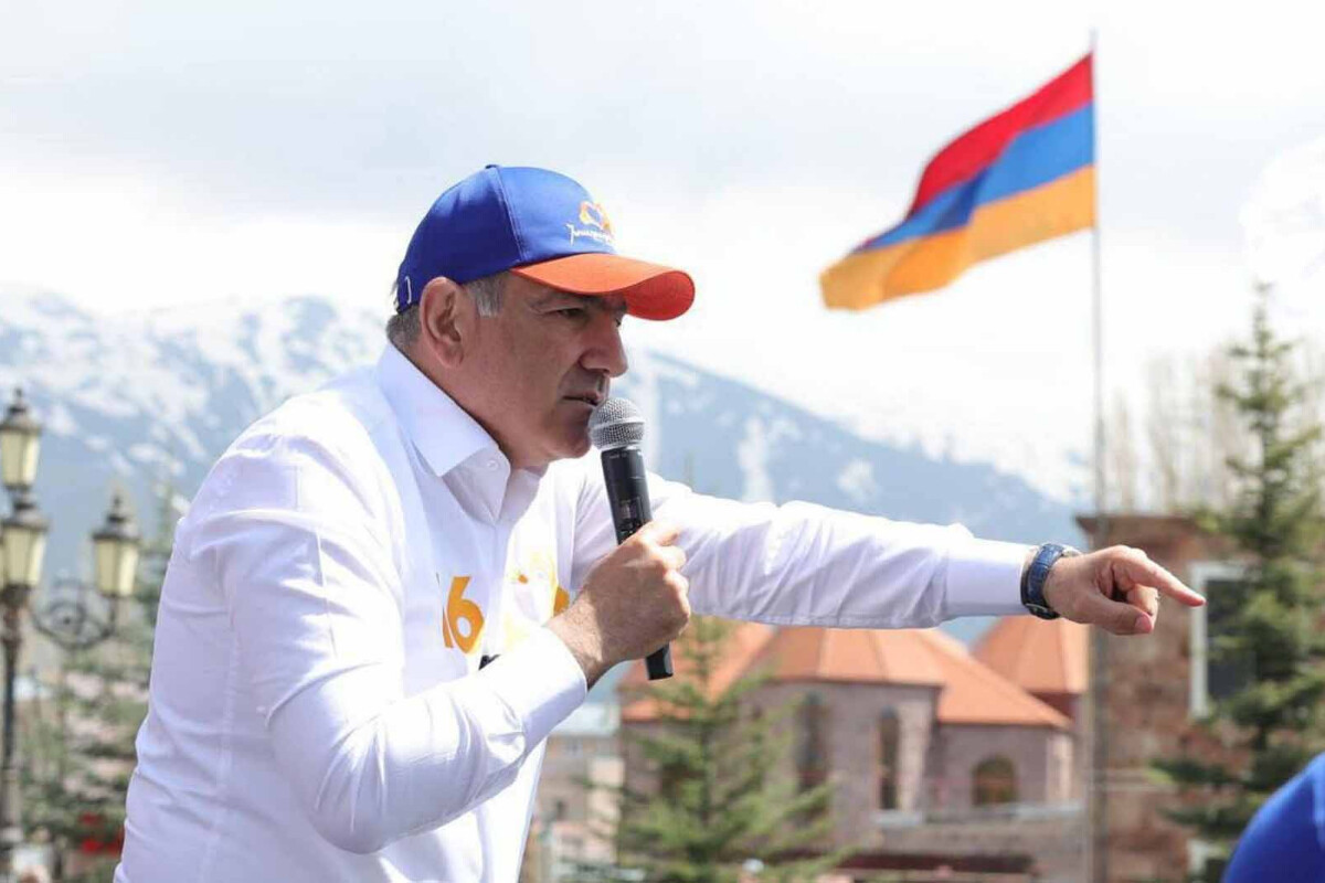 <p>"Çiçəklənən Ermənistan" partiyasının lideri&nbsp;Paşinyana qarşı məhkəmə iddiası qaldırıb</p>