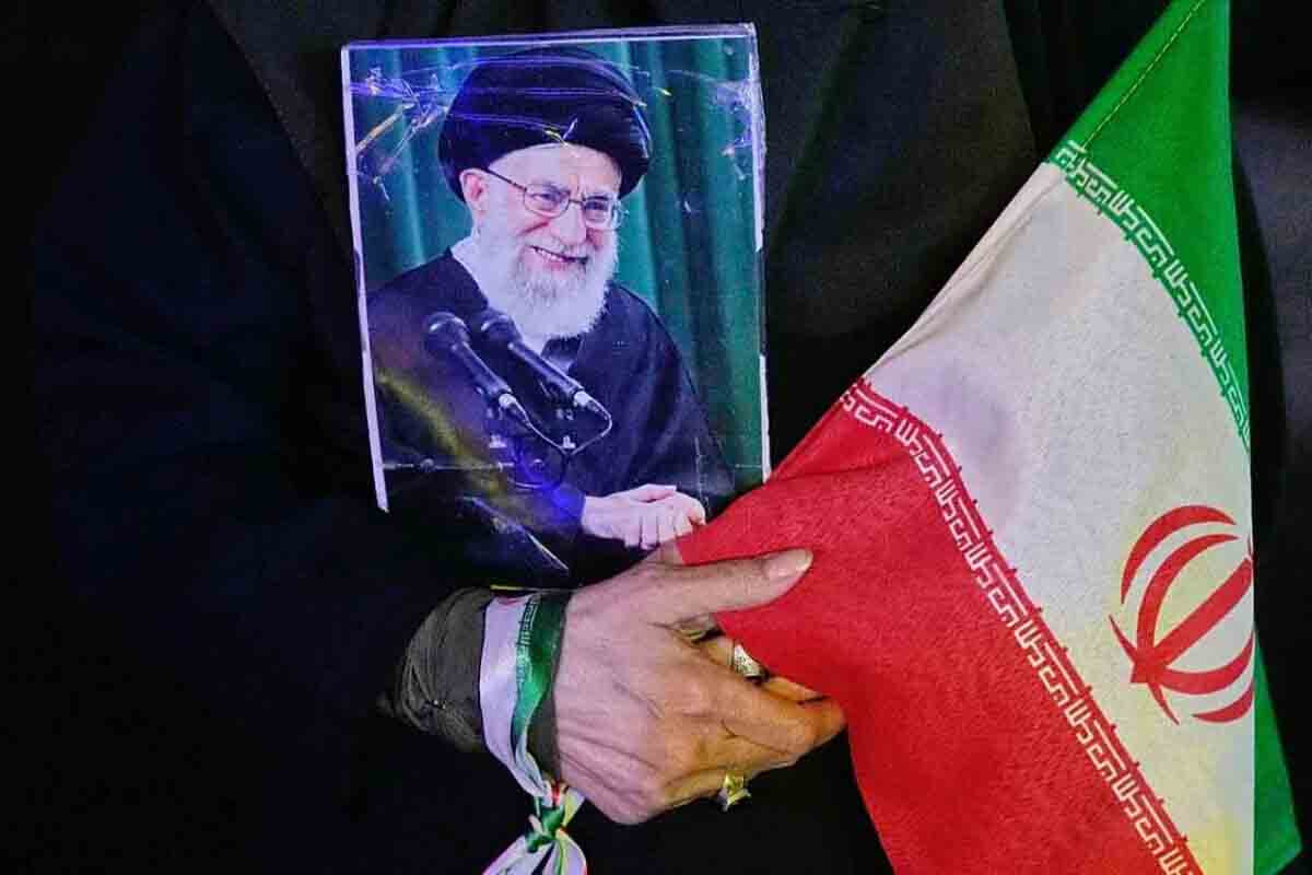 <p>Əli Xameneinin cənazəsi ayrıca dəfn mərasimləri üçün İraqa gətiriləcək</p>