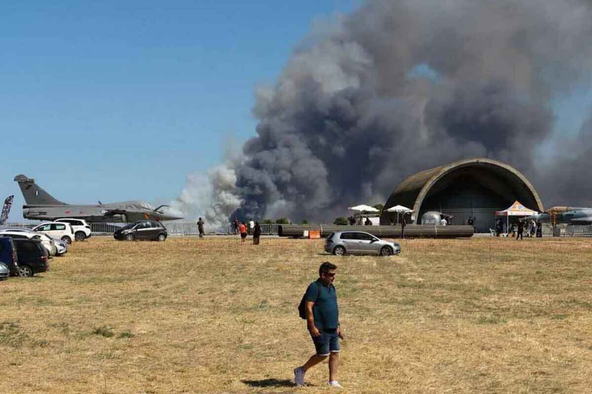 Qırıcı təyyarə qəzaya uğradı - Pilotlar həlak oldular