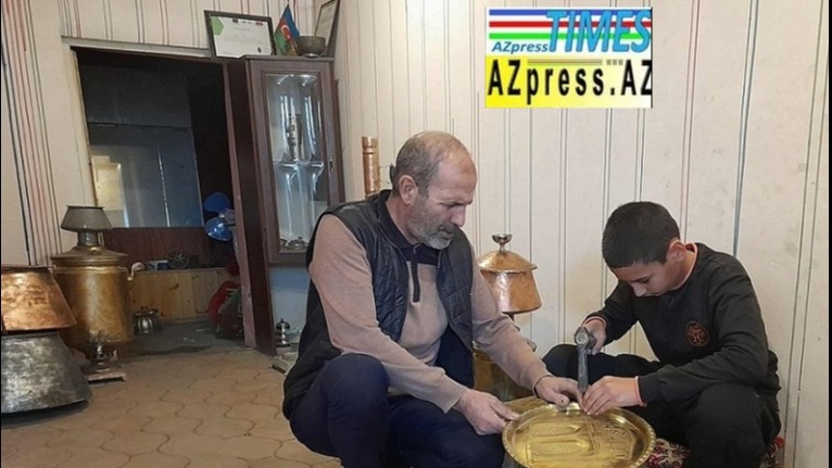 <p><em><strong>İncəliyin və zəhmətin vəhdəti</strong></em></p>