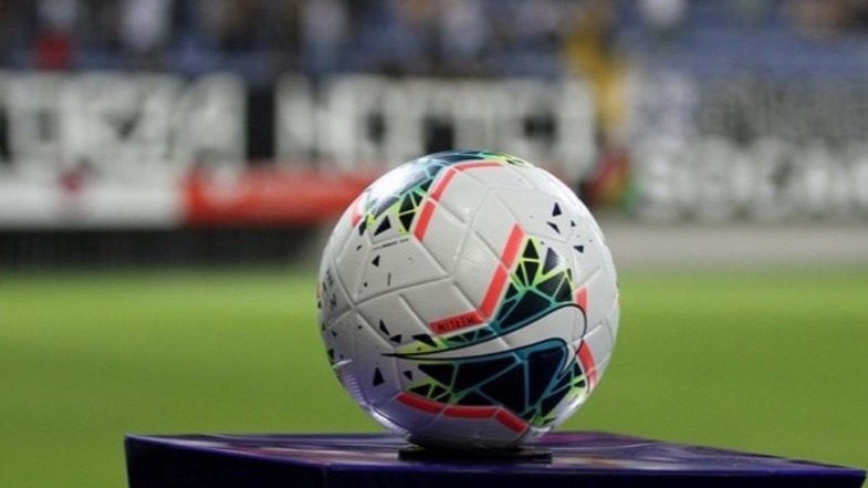 <p>Futbol üzrə Azərbaycan Kubokunun 1/8 final oyunları keçirilib</p>