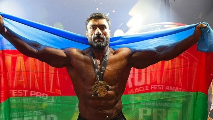 <p>Məşhur xanəndə bodibildinq üzrə Avropa çempionu oldu</p>