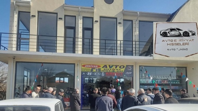 <p><em><strong><font dir="auto" style="vertical-align:inherit"><font dir="auto" style="vertical-align:inherit">Masallıda &ldquo;Ərkivan&rdquo; avtomobil ehtiyat hissələri mağazası açıldı</font></font></strong></em></p>