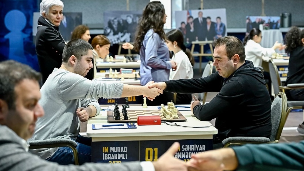<p>Şahmatçıların Azərbaycan çempionatı davam edir</p>