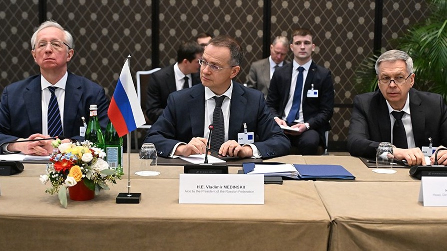 <p>Cenevrədə Ukrayna ilə bağlı üçtərəfli danışıqlar&nbsp;iki saat davam edir</p>