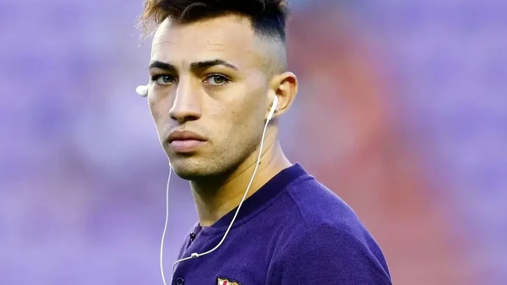 <p>"Barselona"nın keçmiş oyunçusu Əl Haddad&nbsp;ölkədəki vəziyyətlə əlaqədar olaraq İrandan qaçıb</p>