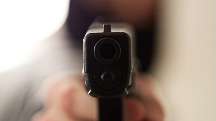 <p>Qüds silah lisenziyası almaq üçün ərazilərin&nbsp;siyahısını genişləndirir</p>