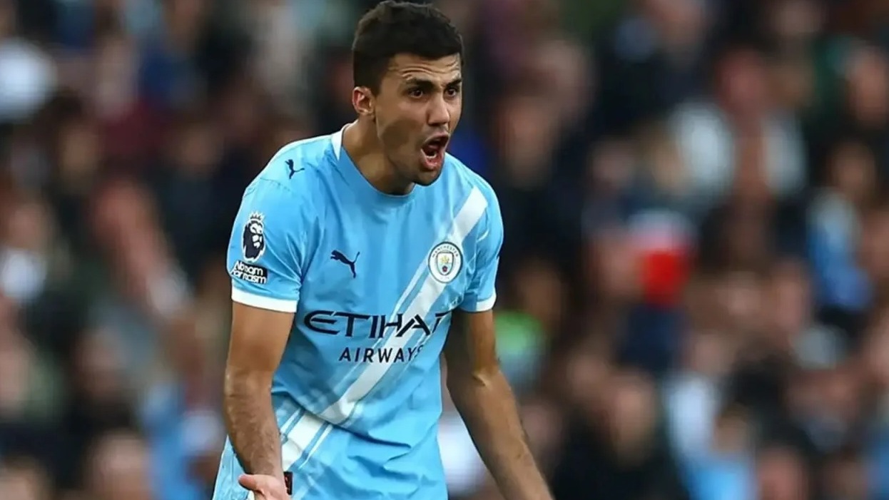 <p>Futbol Assosiasiyası Rodrini cərimələyib</p>