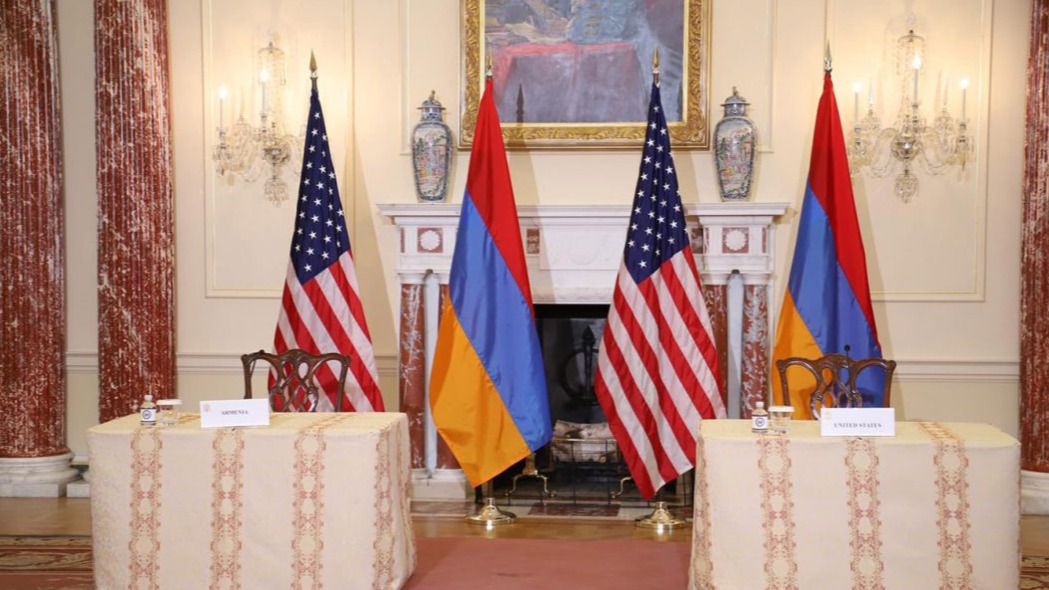 <p>Ermənistan və ABŞ dinc nüvə enerjisi&nbsp;sahəsində əməkdaşlıq haqqında saziş imzalamağa hazırlaşır</p>