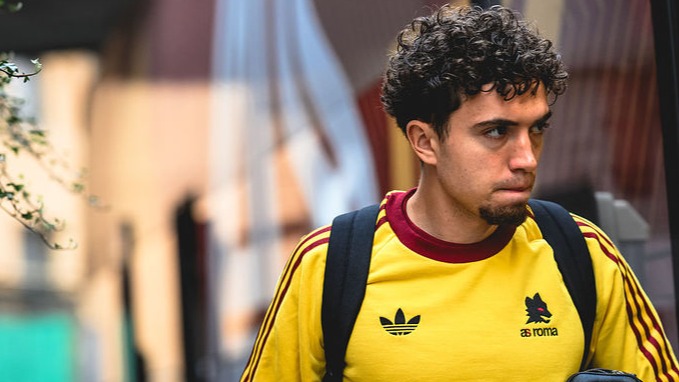 <p>İtaliyada "Roma"nın futbolçusu El Aynaoui&nbsp;və ailəsi qarət edilib</p>