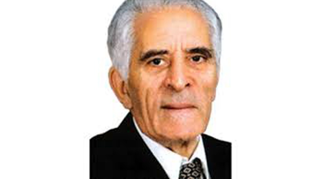 <p>Kitablar səltənətinin inciləri: Məmməd Araz<br />
</p>