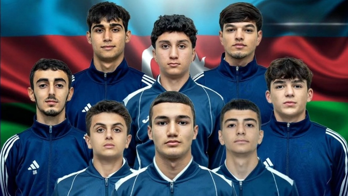 <p>"Qarabağ"ın 8 oyunçusu Azərbaycan&nbsp;U-20 milli komandasına çağırılıb</p>
