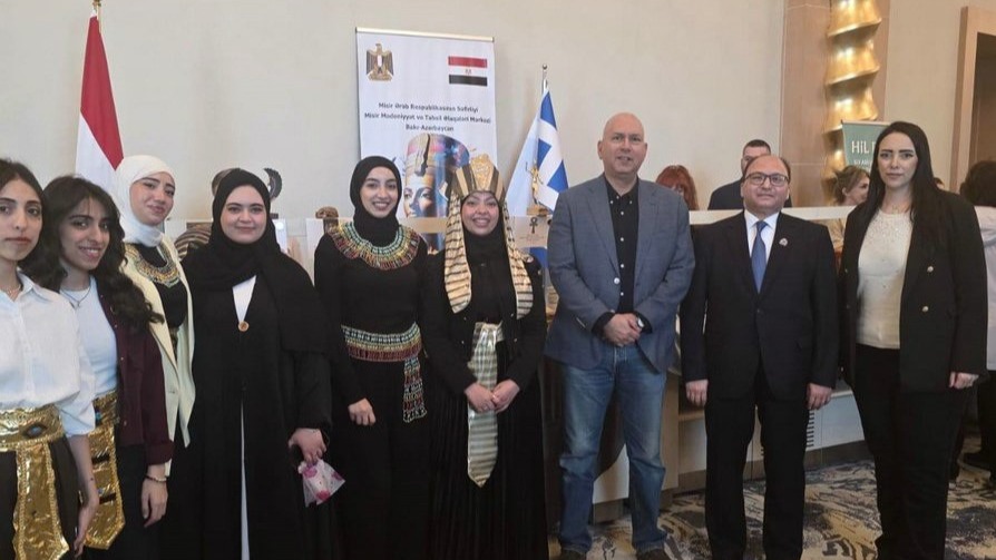 <p>Misirin Azərbaycandakı səfiri&nbsp;Bahar Xeyriyyə tədbirində iştirak edib</p>

<p>&nbsp;</p>

<p>&nbsp;</p>