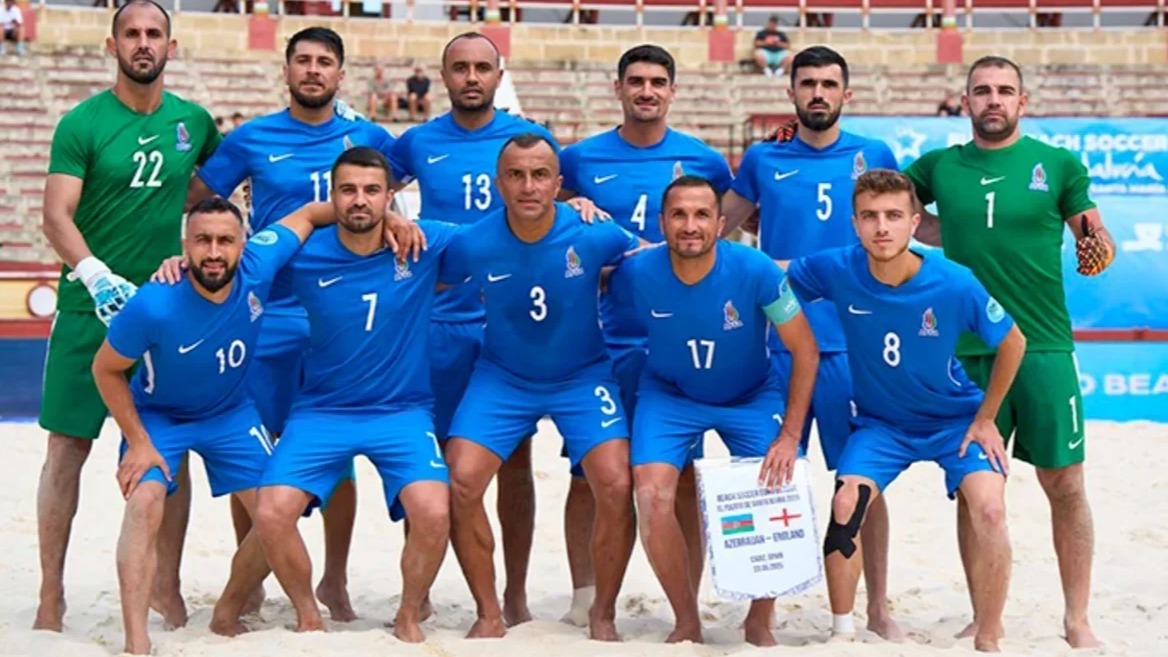<p>Azərbaycan çimərlik futbolu üzrə komandası&nbsp;Qazaxıstanla iki oyun keçirəcək</p>