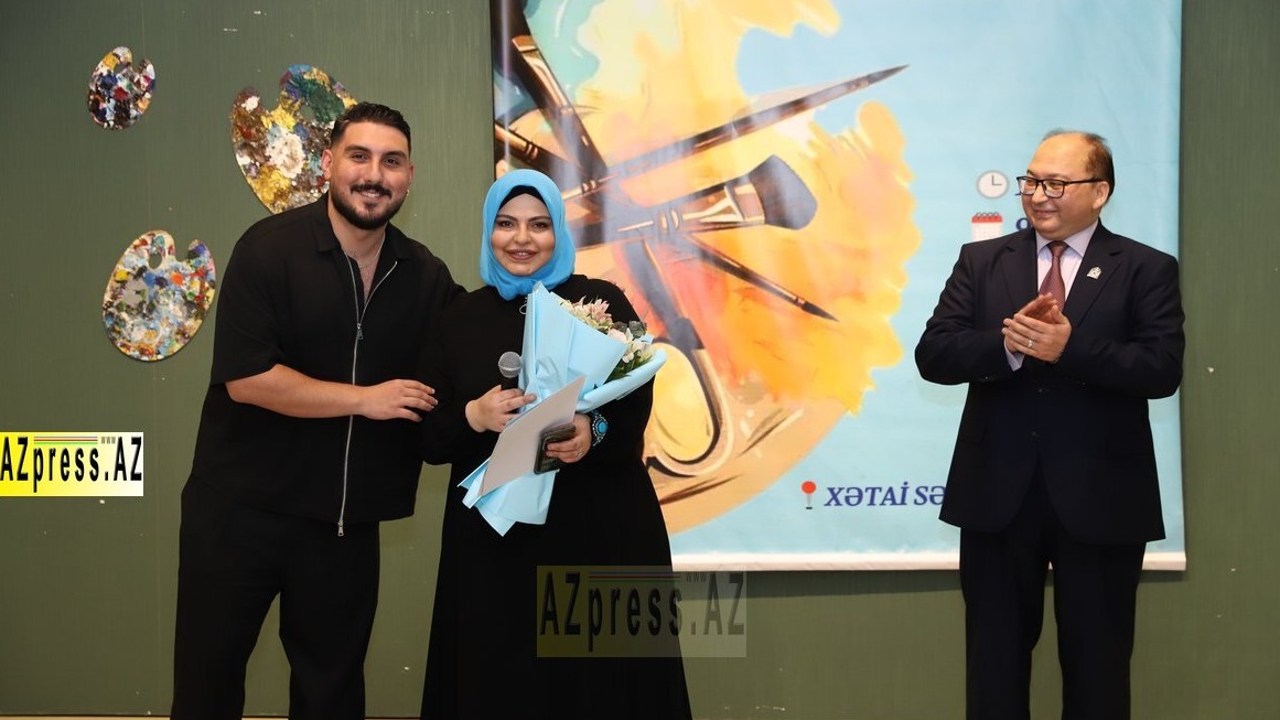 <p>"Palitra" adlı rəsm sərgisinin açılış mərasimi keçirilib</p>