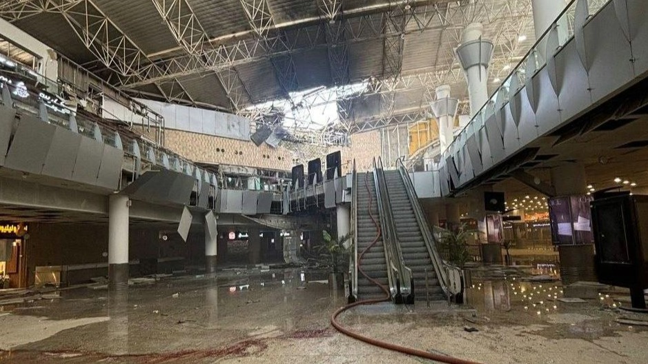 <p>İran Küveyt hava limanına hücum etdi, bir nəfər həlak oldu</p>