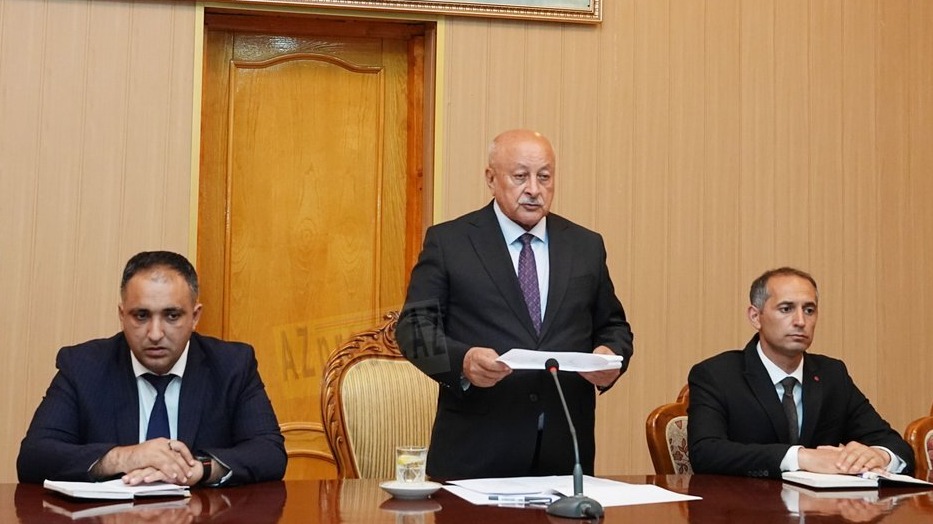 <p>Ağcabədidə kənd təsərrüfatının inkişafı ilə bağlı toplantı keçirilib</p>