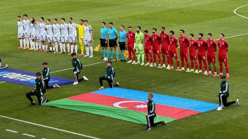 <p>Azərbaycan milli komandası San Marinoya qalib gəldi</p>